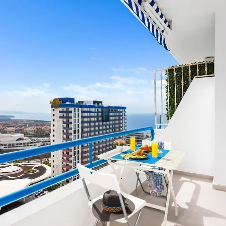 1413 Panoramic 1 Bedroom, Ocean View! *