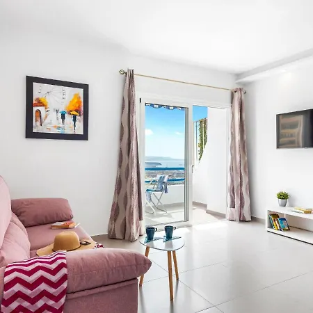1413 Panoramic 1 Bedroom, Ocean View! Apartment
